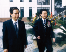 原全國人大副委員長李建國視察利君